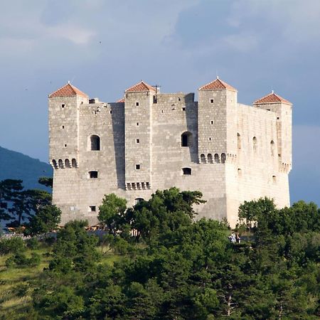 Studio Apartman Grga Senj  Zewnętrze zdjęcie